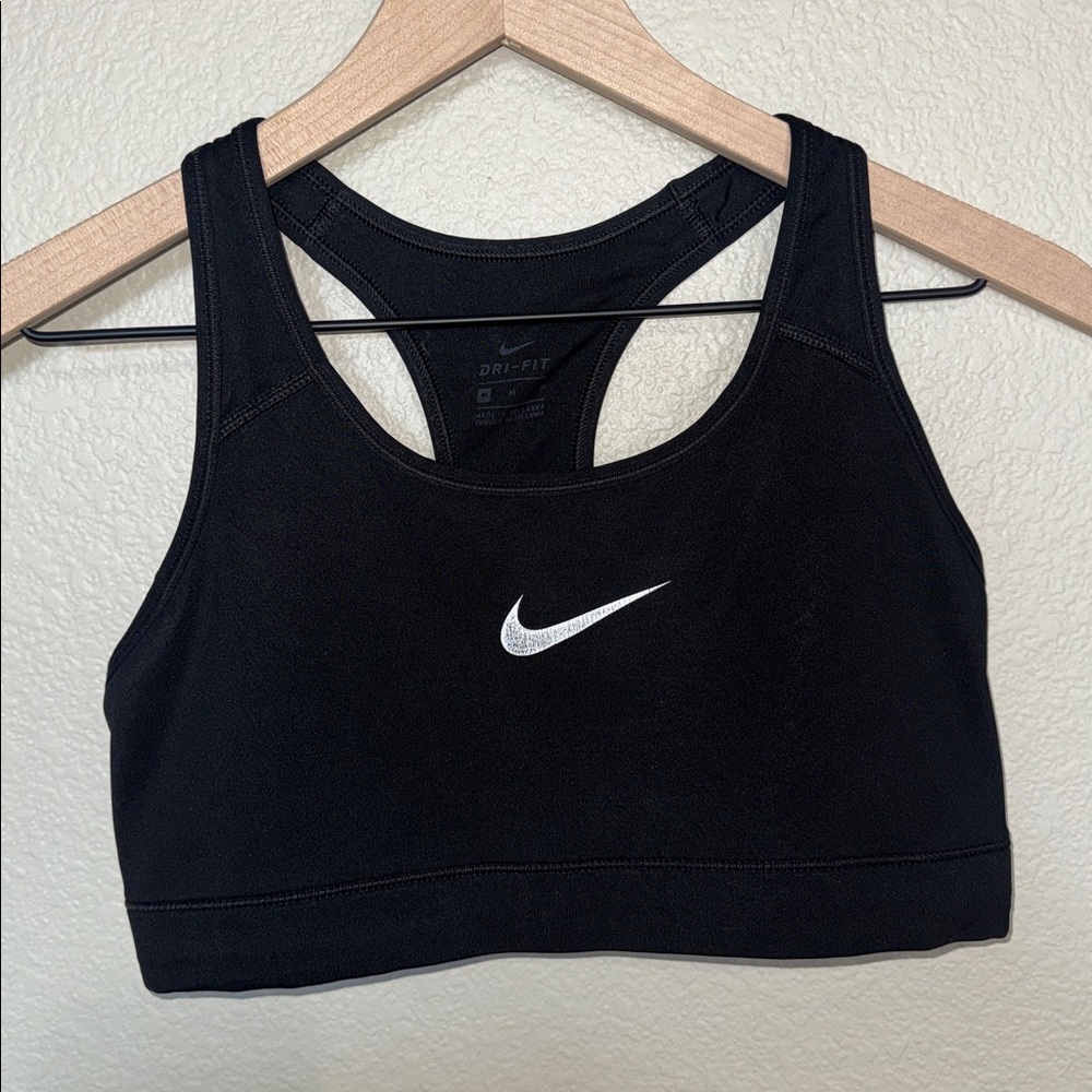 NIKE | Sports Bra | Black | M